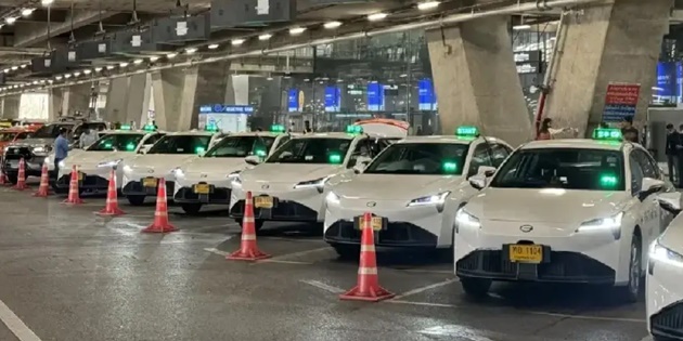 Suvarnabhumi Havalimanı’nda Elektrikli Taksi Hizmeti Başladı